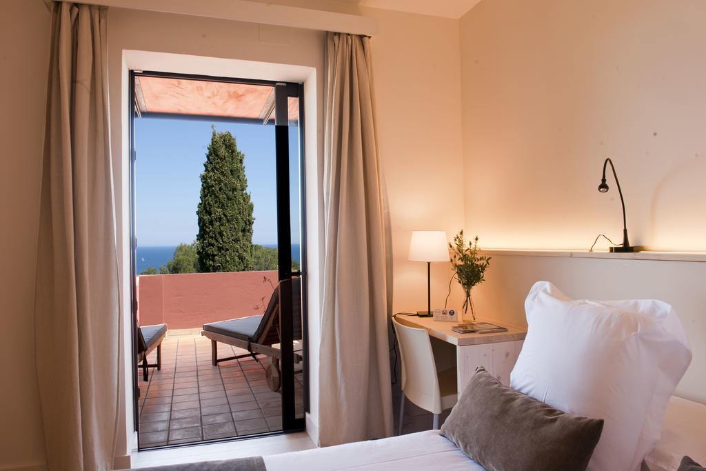 Deluxe Double Room large Terrace Sea View,227535383:JPEG